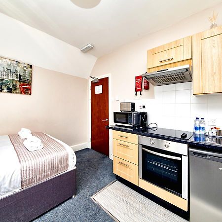 United Lodge Hotel And Apartments London Bagian luar foto