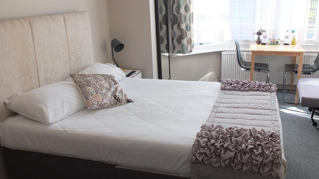 United Lodge Hotel And Apartments London Bagian luar foto