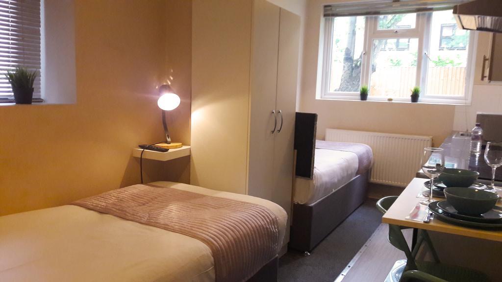 United Lodge Hotel And Apartments London Bagian luar foto